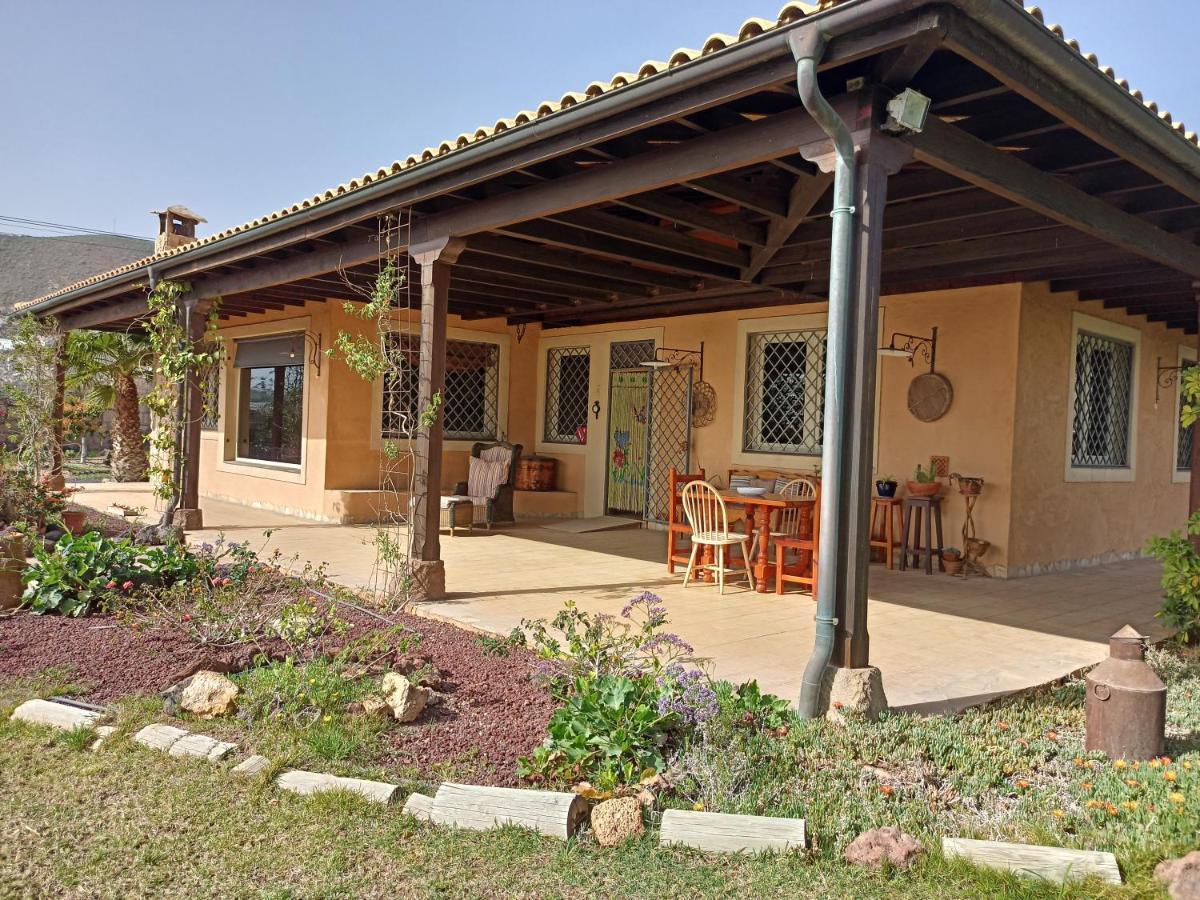 Casa Del Artista Villa Arona  Buitenkant foto
