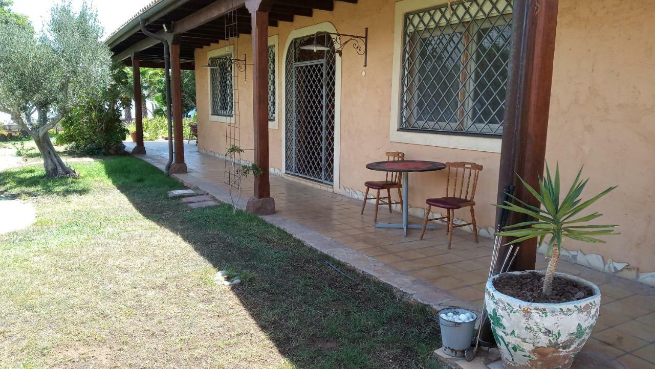 Casa Del Artista Villa Arona  Buitenkant foto
